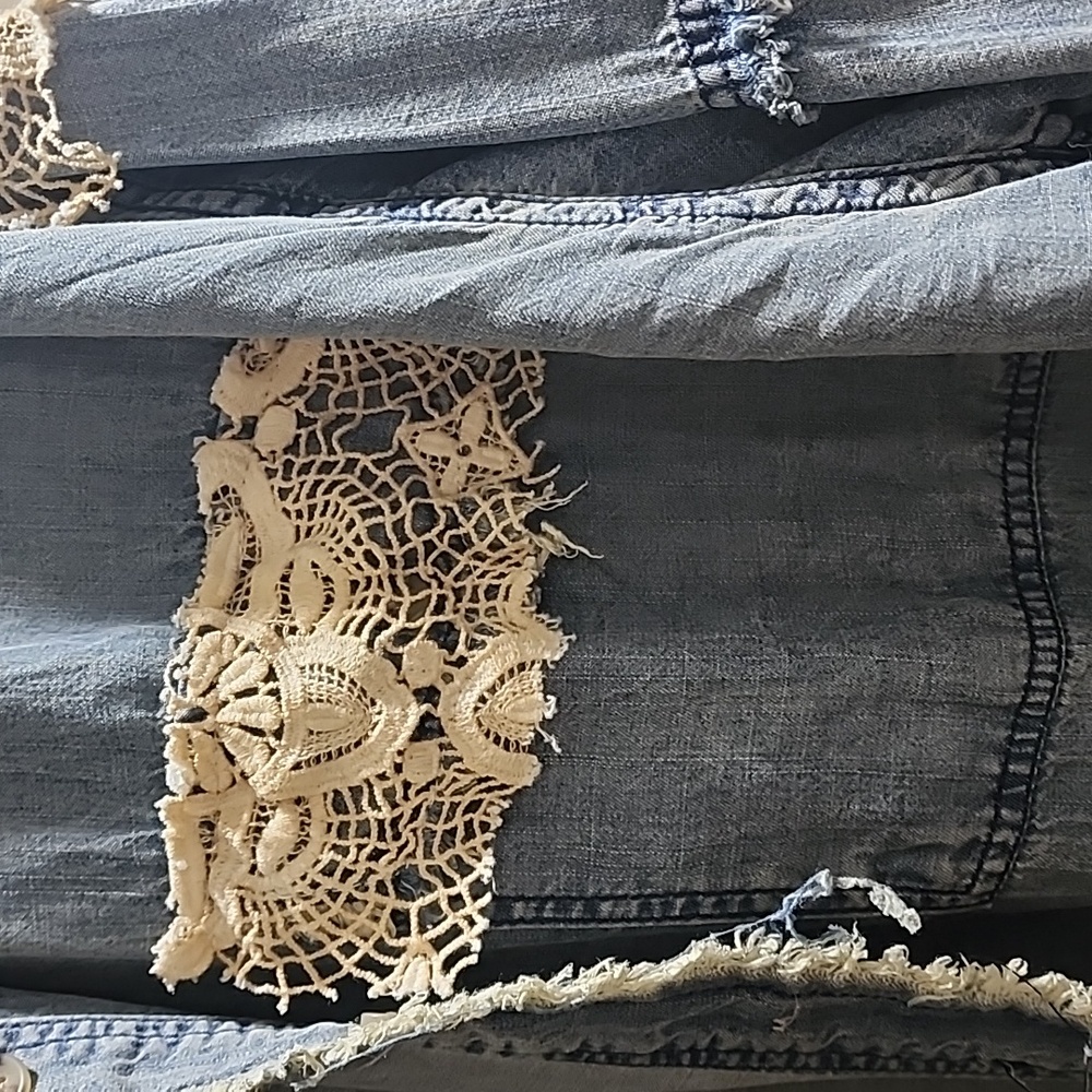 Jaded Gypsy Jacket - Picture 6 of 13